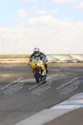 media/Nov-03-2024-TrackDaz (Sun) [[44580f4982]]/B Group/1220pm (Wheelie Bump)/